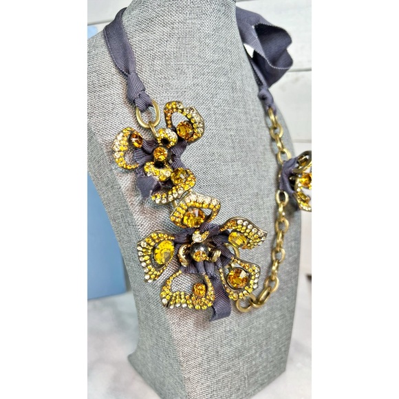 Lanvin Gold Plated Crystal Flower Necklace - Picture 4 of 10